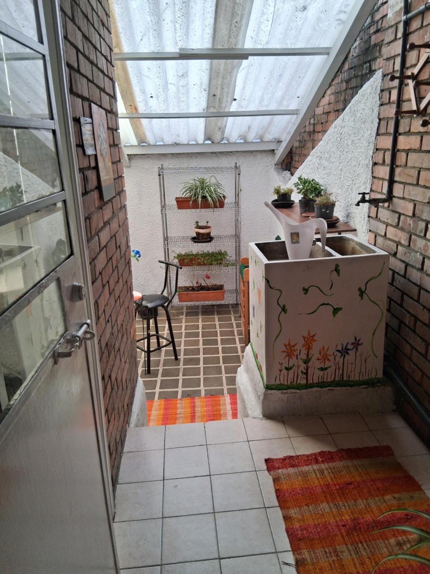 Amplio Y Muy Bien Ubicado Apartamento